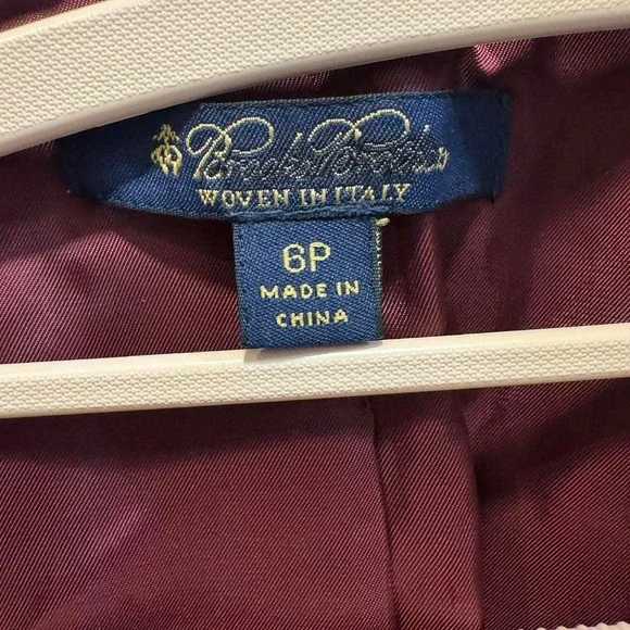 Brooks Brothers open blazer in cranberry color size 6 petite - Picture 3 of 3